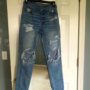 American Eagle Vintage High Rise Jeans